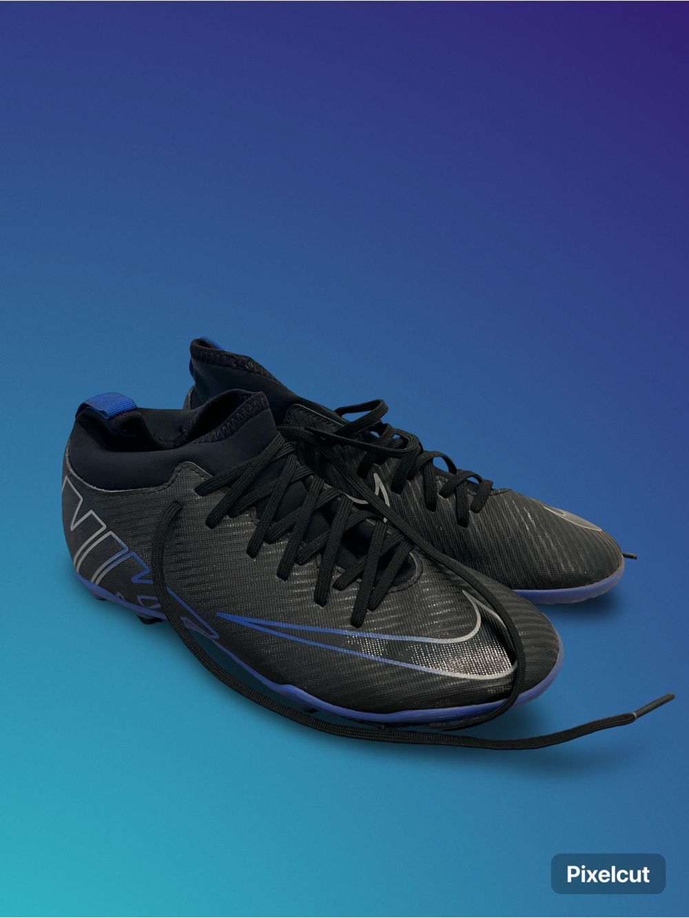🔵NIKE: Boy size 5, Mercurial black & royal blue logo cleats w/ties, preowned🔵